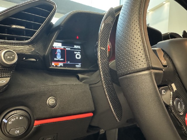 FERRARI 488 PISTA 2019 Image 46