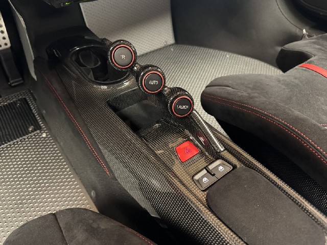 FERRARI 488 PISTA 2019 Image 49