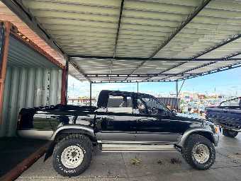 TOYOTA HILUX PICKUP 1996 Image 4