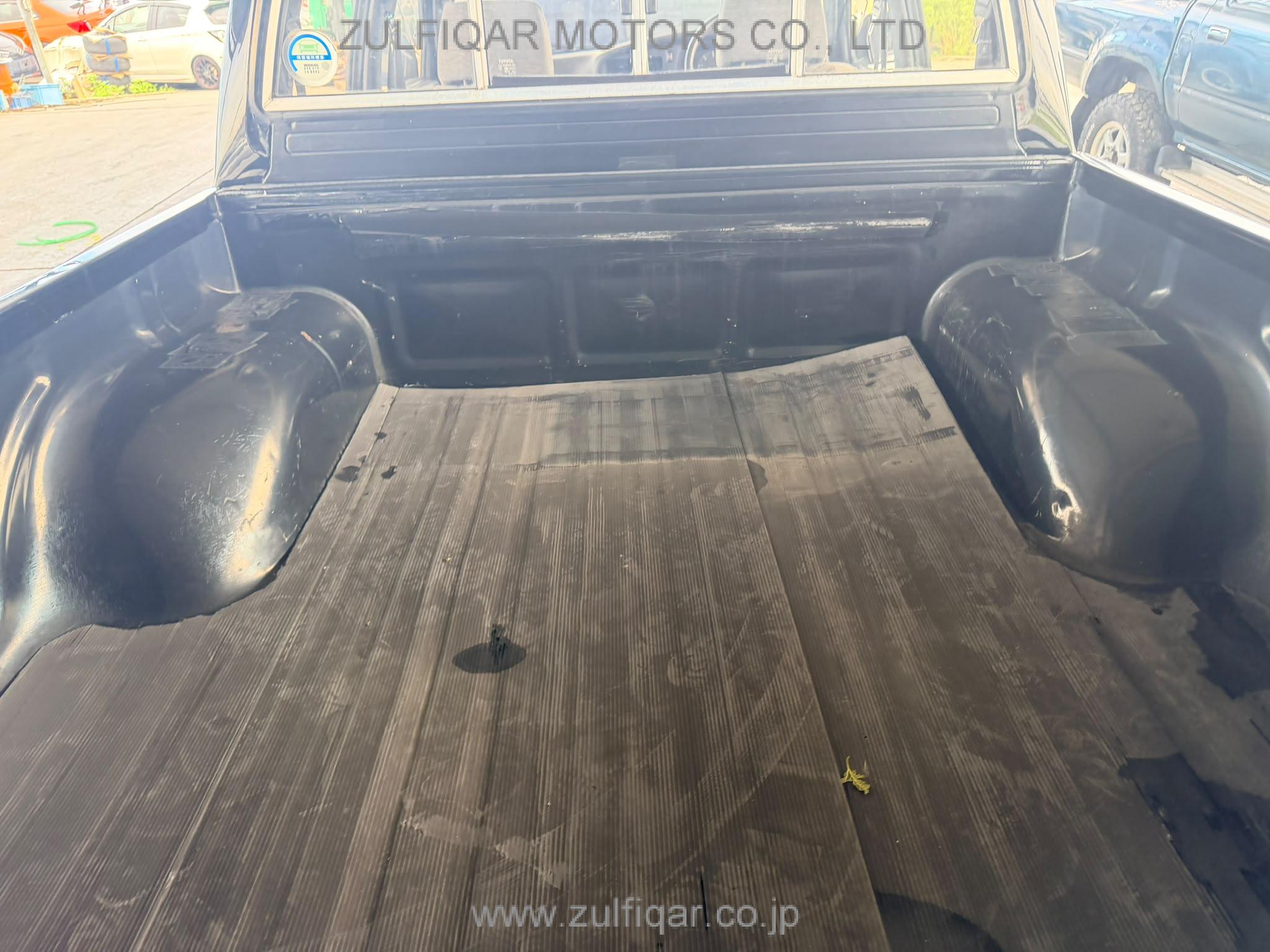 TOYOTA HILUX PICKUP 1996 Image 10