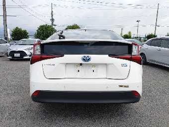 TOYOTA PRIUS 2019 Image 3
