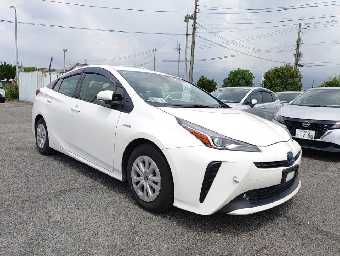 TOYOTA PRIUS 2019 Image 6