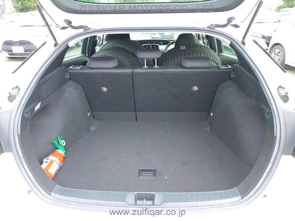 TOYOTA PRIUS 2019 Image 7