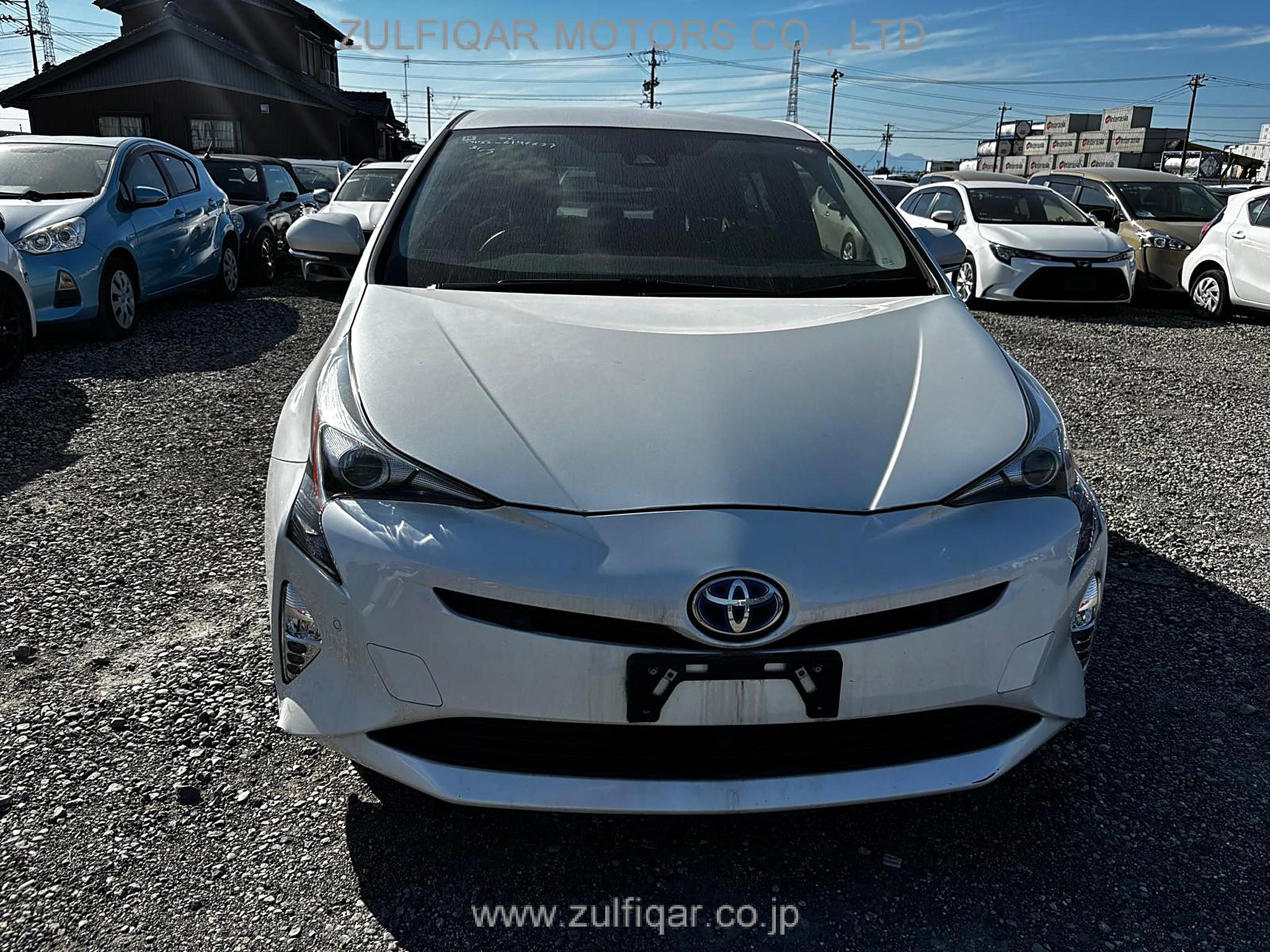 TOYOTA PRIUS 2018 Image 5