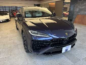 LAMBORGHINI URUS 2025 Image 3
