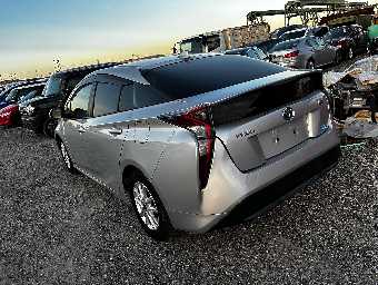 TOYOTA PRIUS 2017 Image 2