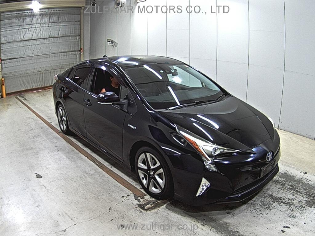 TOYOTA PRIUS 2017 Image 1