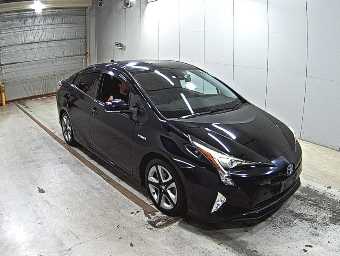 TOYOTA PRIUS 2017 Image 2
