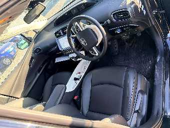 TOYOTA PRIUS 2017 Image 9