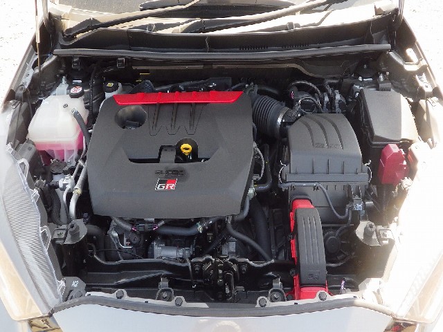 TOYOTA GR YARIS 2025 Image 24