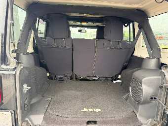 JEEP WRANGLER UNLIMITED 2014 Image 17