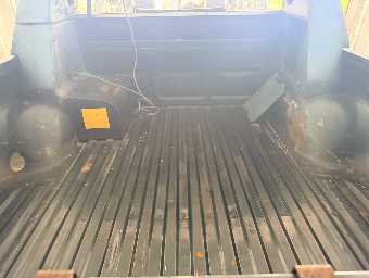 TOYOTA HILUX PICKUP 1996 Image 4