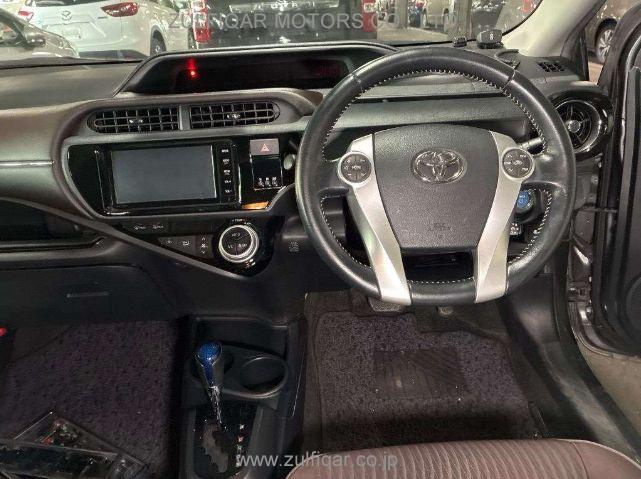 TOYOTA AQUA 2016 Image 6