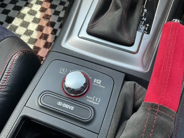 SUBARU IMPREZA 2012 Image 23