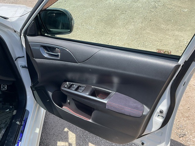 SUBARU IMPREZA 2012 Image 25