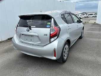 TOYOTA AQUA 2019 Image 5