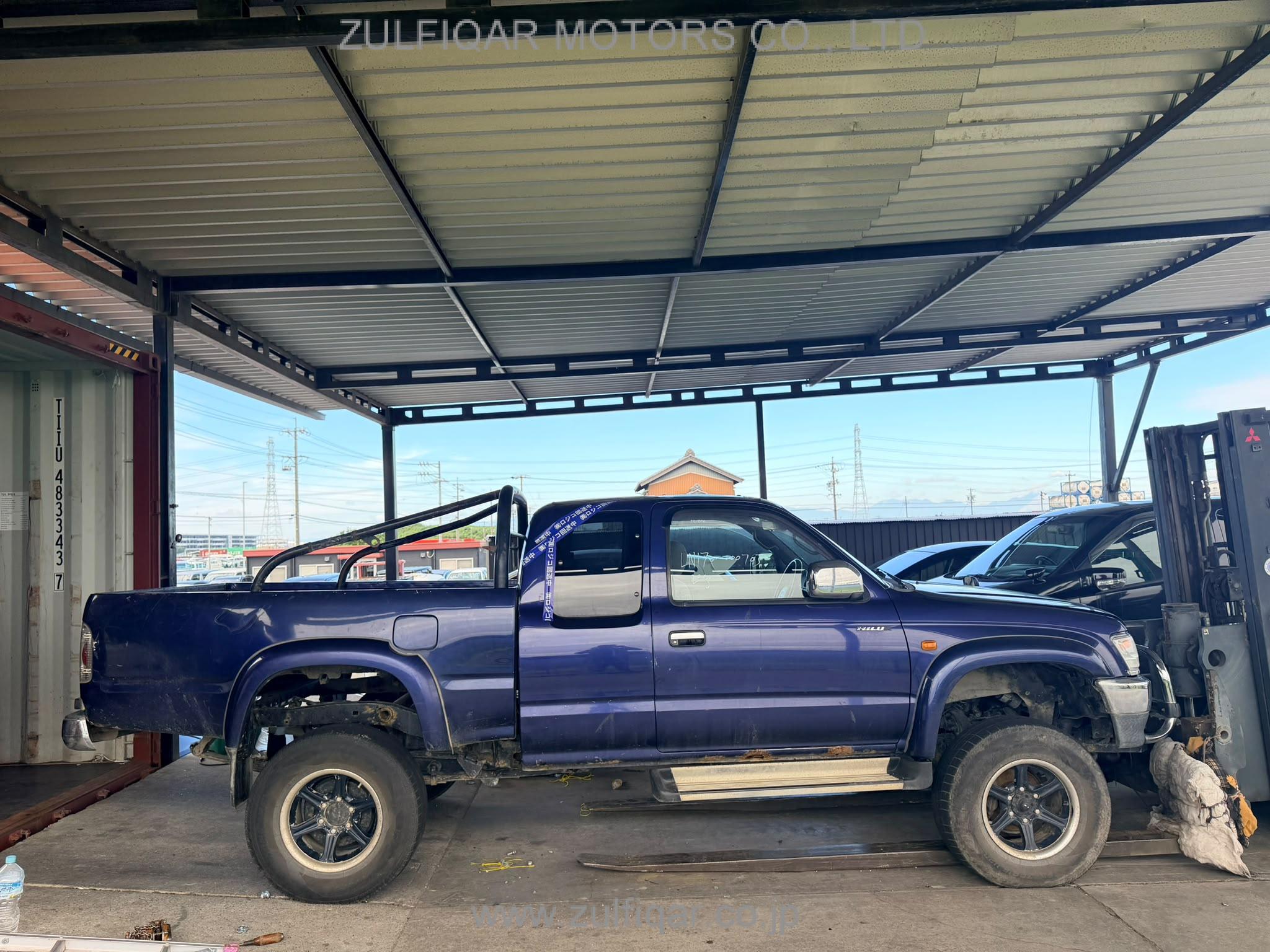 TOYOTA HILUX SPORTS PICK UP 1998 Image 4