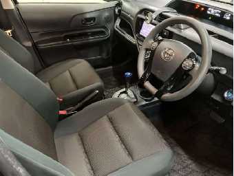 TOYOTA AQUA 2017 Image 5