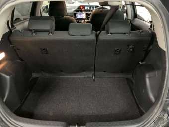 TOYOTA AQUA 2017 Image 8
