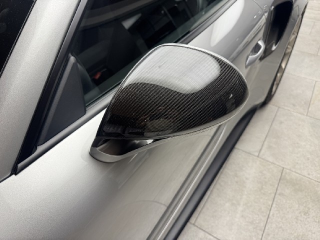 PORSCHE 911 2019 Image 19