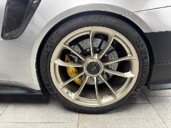 PORSCHE 911 2019 Image 22
