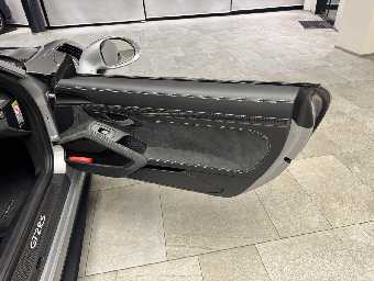 PORSCHE 911 2019 Image 33