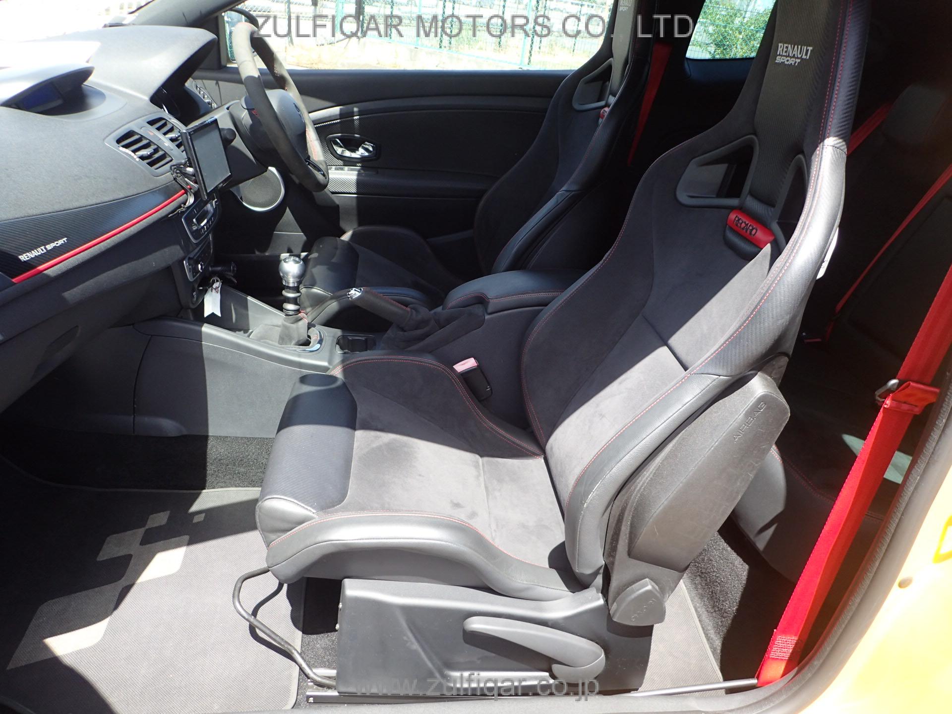 RENAULT MEGANE 2015 Image 12