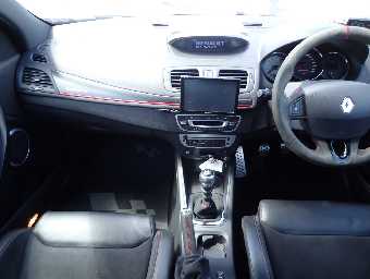 RENAULT MEGANE 2015 Image 15