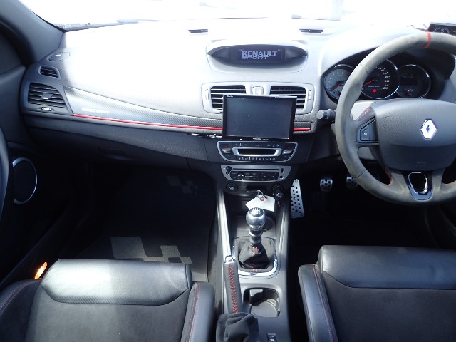 RENAULT MEGANE 2015 Image 21