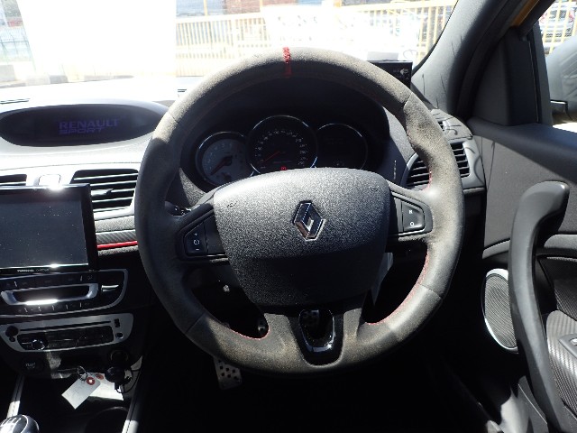 RENAULT MEGANE 2015 Image 23