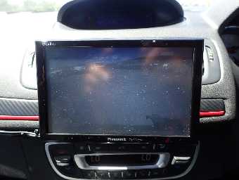 RENAULT MEGANE 2015 Image 24