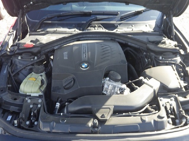 BMW 3 SERIES 2014 Image 20