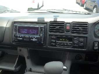 MAZDA BONGO FRIENDEE 2003 Image 10