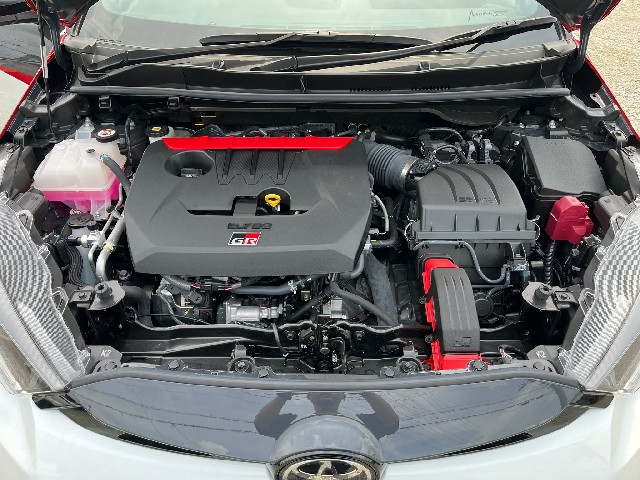 TOYOTA GR YARIS 2024 Image 38