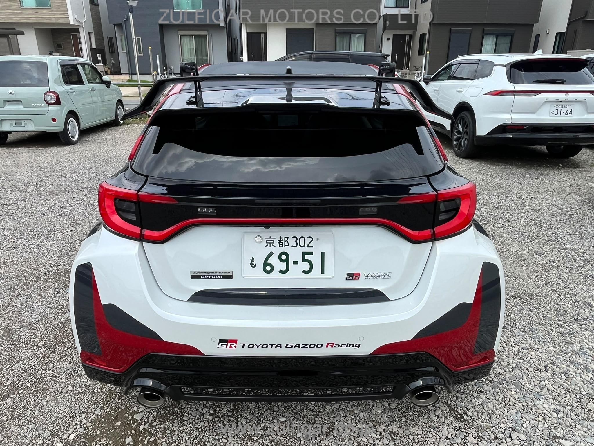 TOYOTA GR YARIS 2024 Image 8