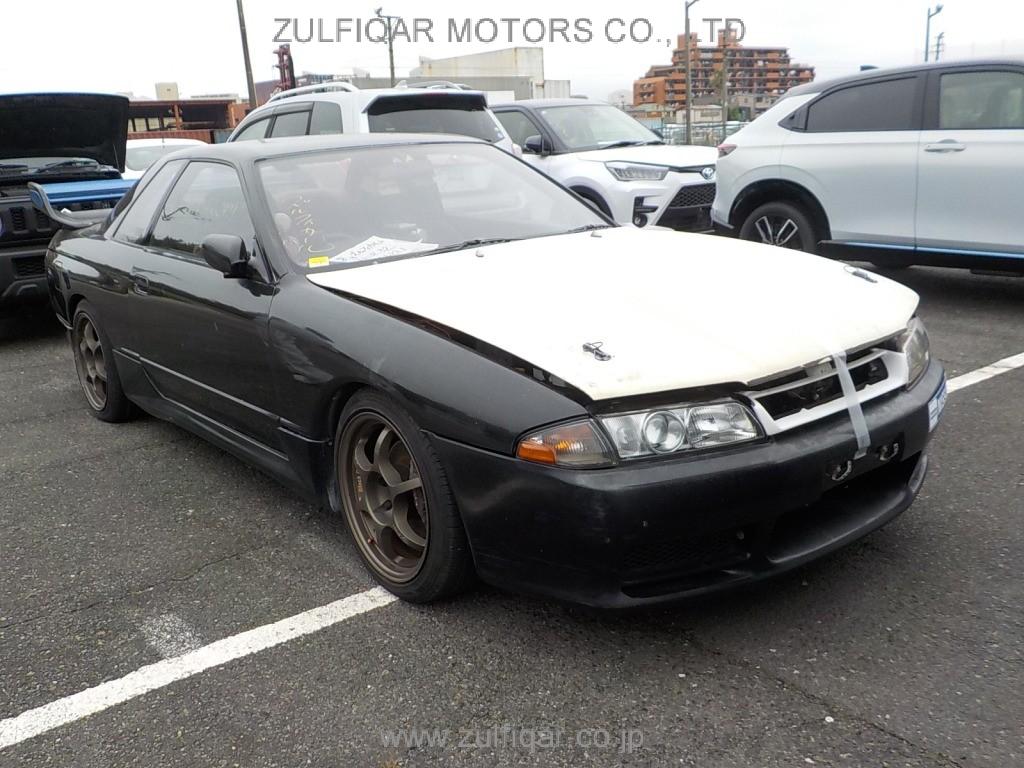 NISSAN SKYLINE 1990 Image 2