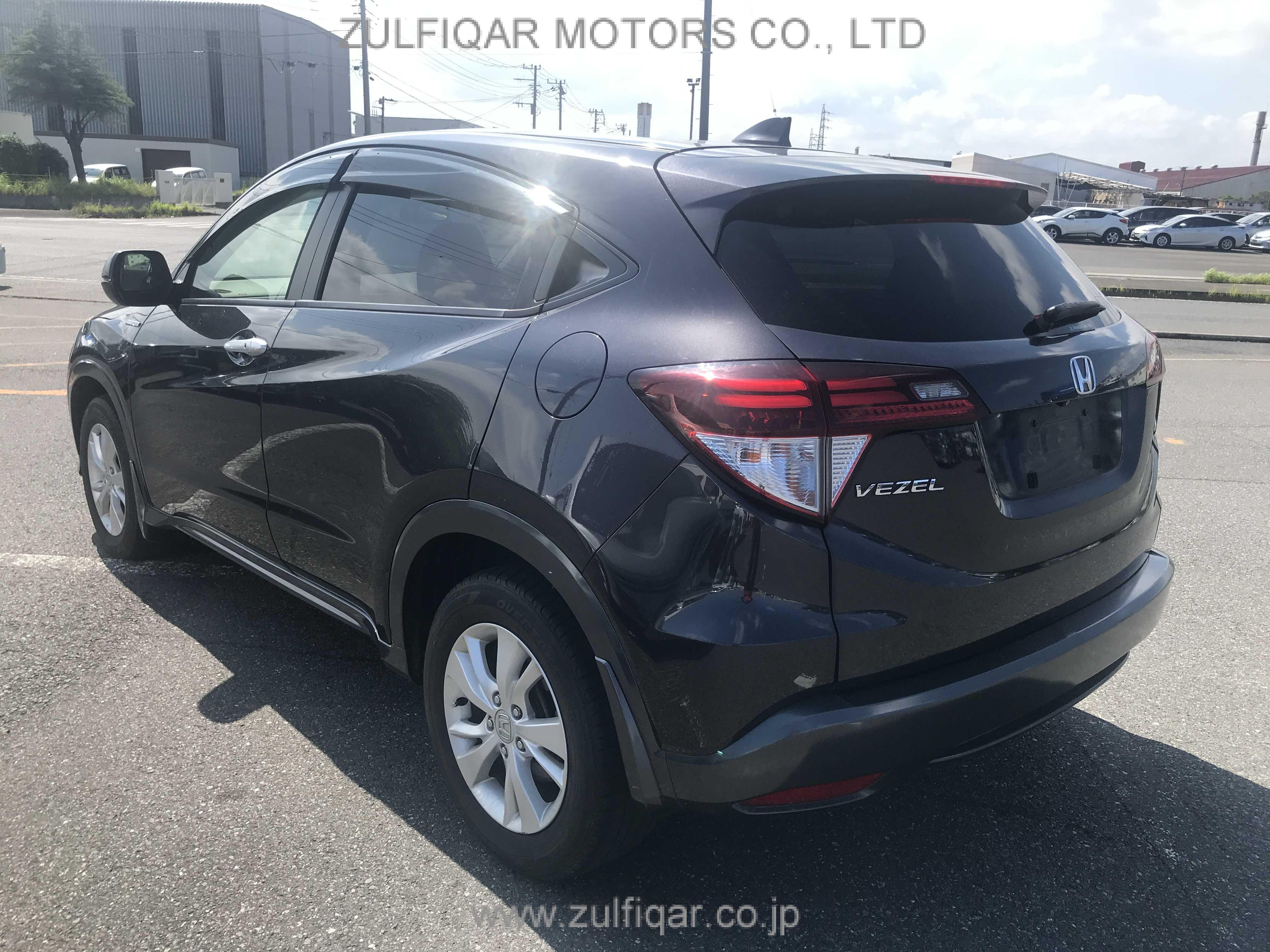 HONDA VEZEL 2015 Image 4