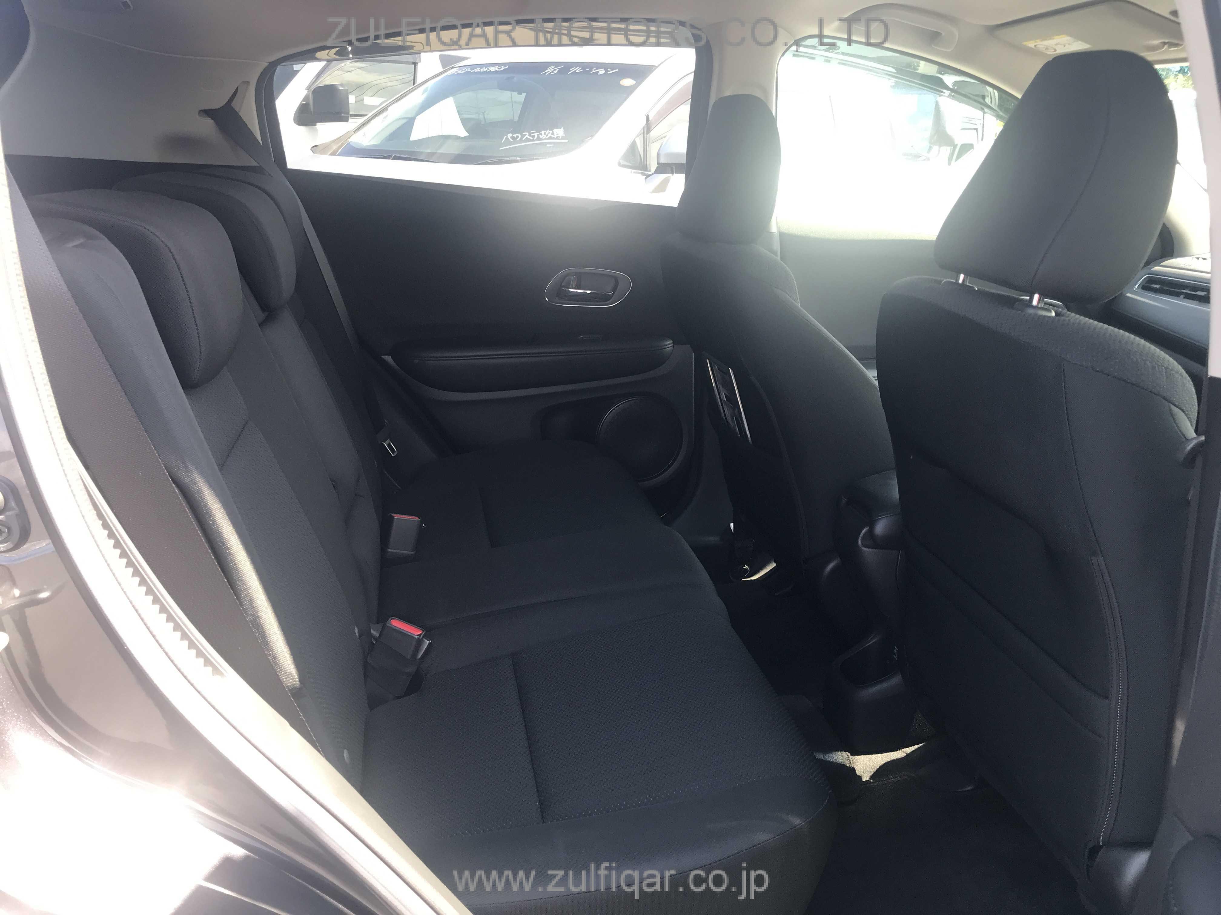 HONDA VEZEL 2015 Image 7