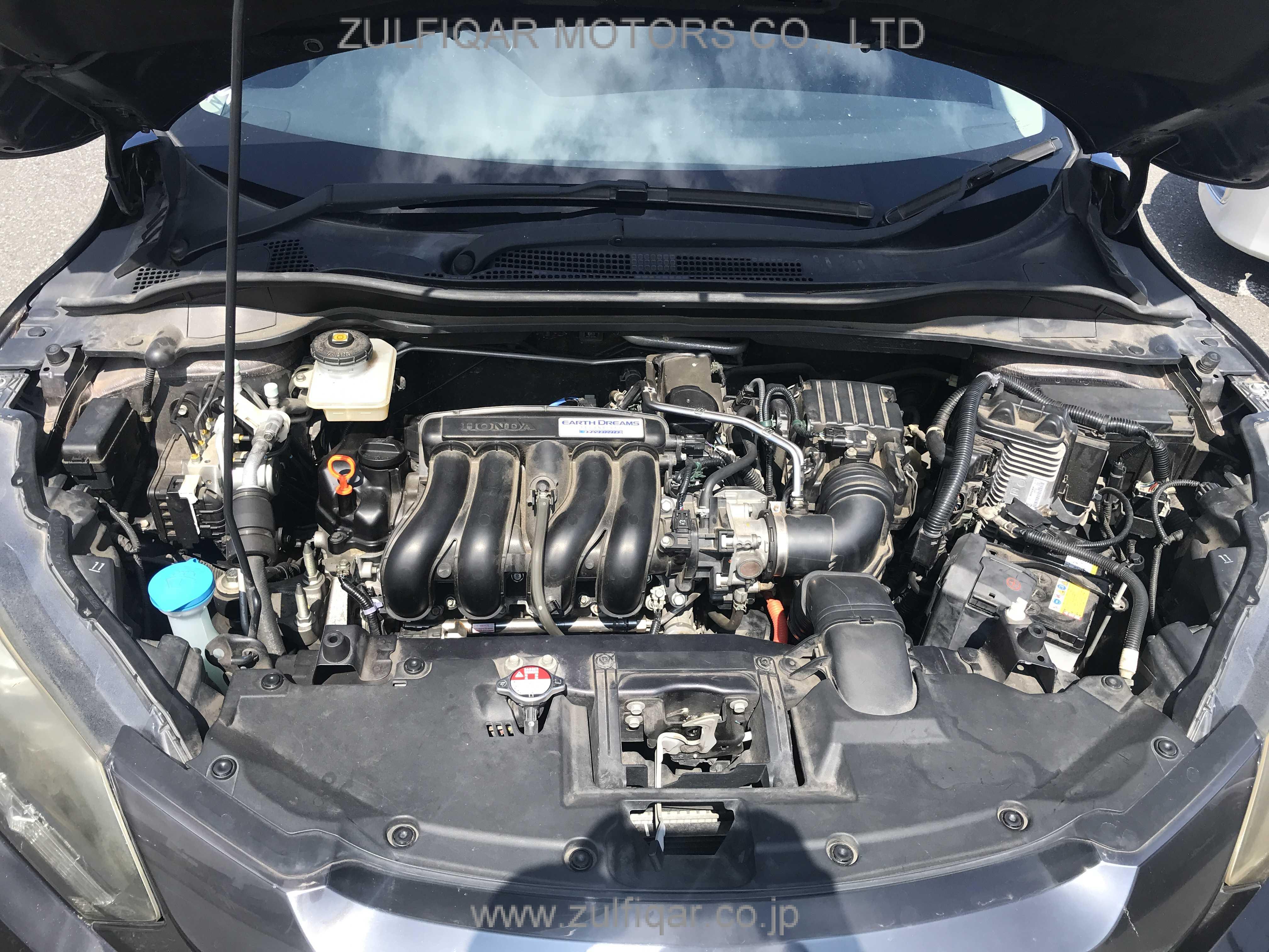 HONDA VEZEL 2015 Image 9