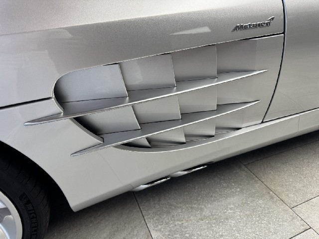 MERCEDES BENZ SLR MCLAREN 2006 Image 32
