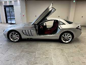 MERCEDES BENZ SLR MCLAREN 2006 Image 8