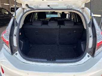 TOYOTA AQUA 2019 Image 7