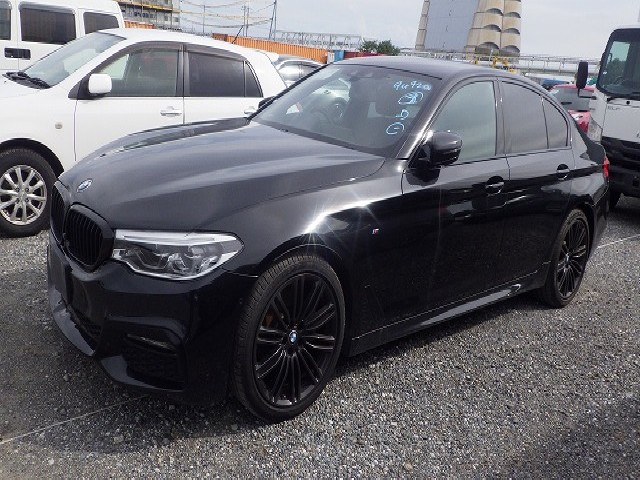 BMW 5 SERIES 2019 Image 41