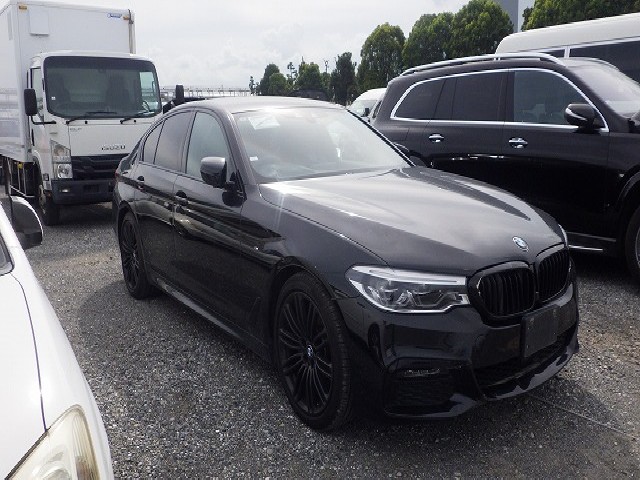 BMW 5 SERIES 2019 Image 43