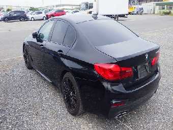 BMW 5 SERIES 2019 Image 5