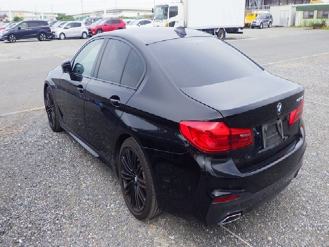 BMW 5 SERIES 2019 Image 45