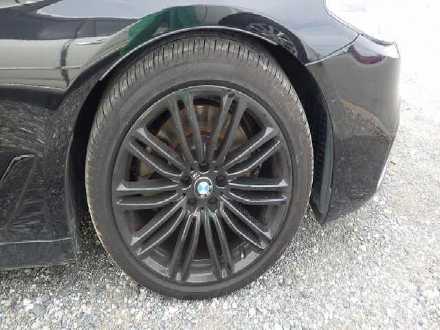 BMW 5 SERIES 2019 Image 69
