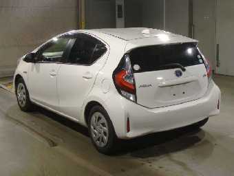 TOYOTA AQUA 2019 Image 4