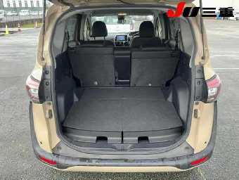 TOYOTA SIENTA 2019 Image 8