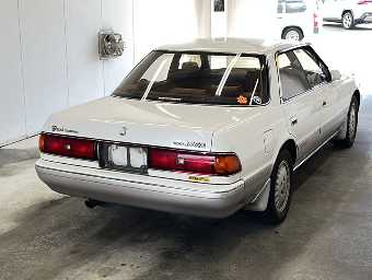 TOYOTA MARK II 1991 Image 2